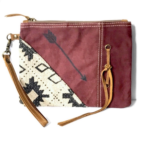 New Handmade Upcycled Aztec Genuine Leather Details Clutch Pouch Wristlet - Picture 2 of 7